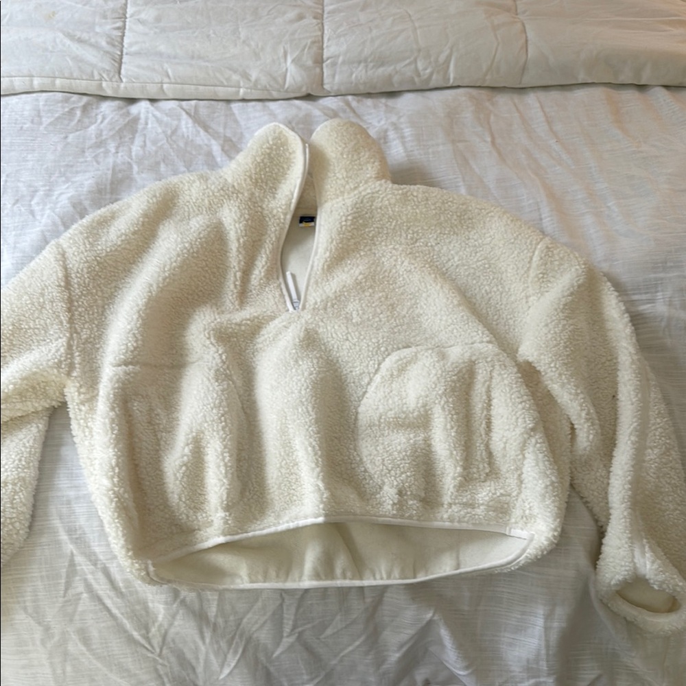 White Teddy Jacket with Fuzzy Texture and Stand-Up Collar